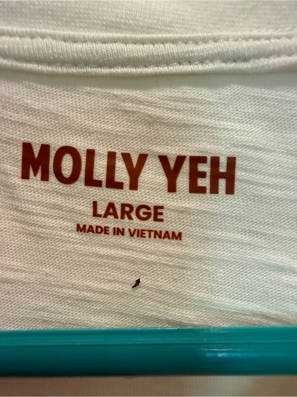 MOLLY YEH White Tee with Red Logo - Picture 3 of 3